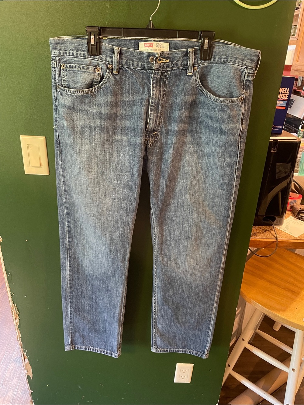 Levi's 505 Men's Straight-Leg Light Blue Denim Jeans Size 38x30